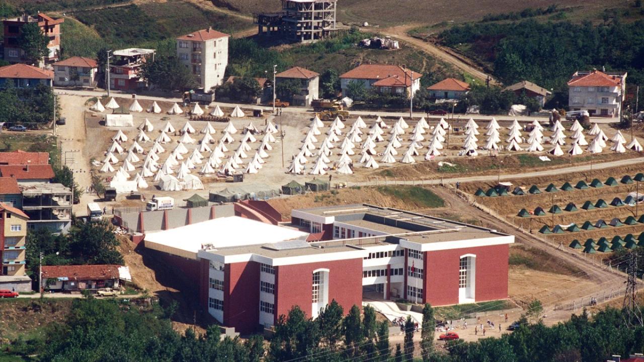 fotograflarla 17 agustos depremi 17