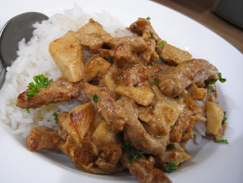 beef stroganoff tarifi 3