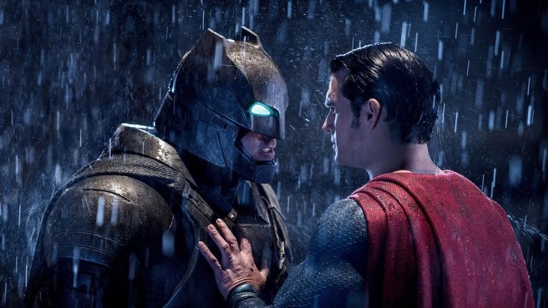 batman ve superman adaletin safagi filmi 3