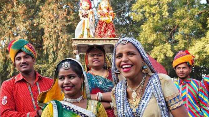 Indian Insan Kast Sistemi Nedir? Kast Sistemi Sınıfları ve Özellikleri Nelerdir ...