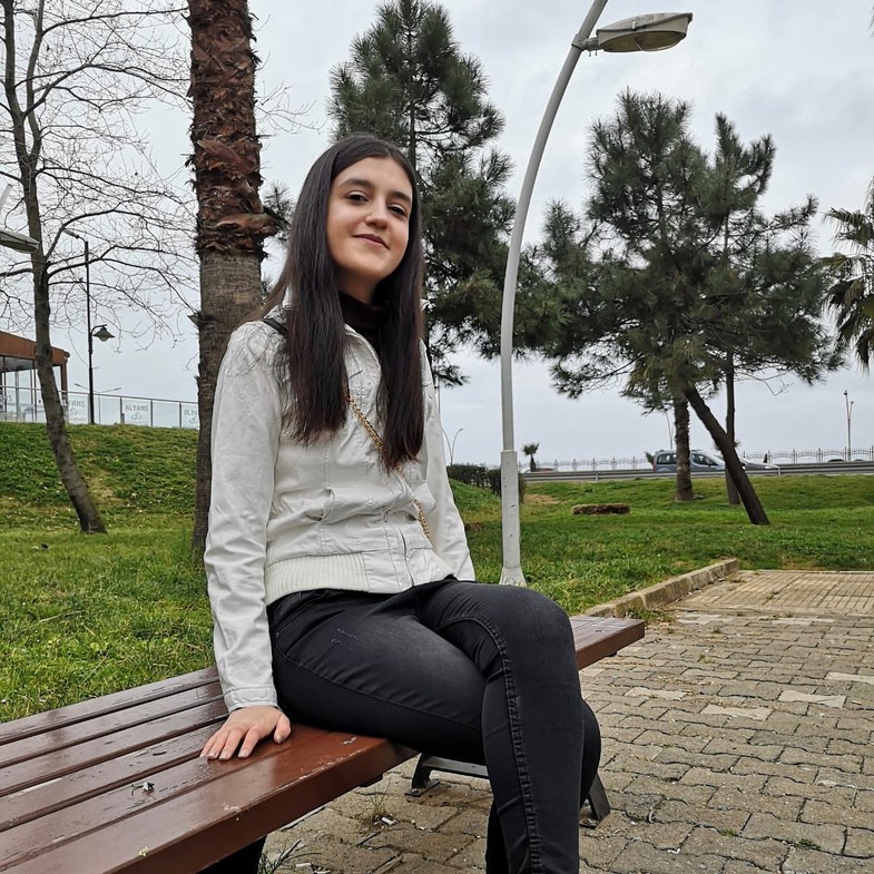 Banu Berberoğlu Kimdir? 2 Banu Berberoğlu