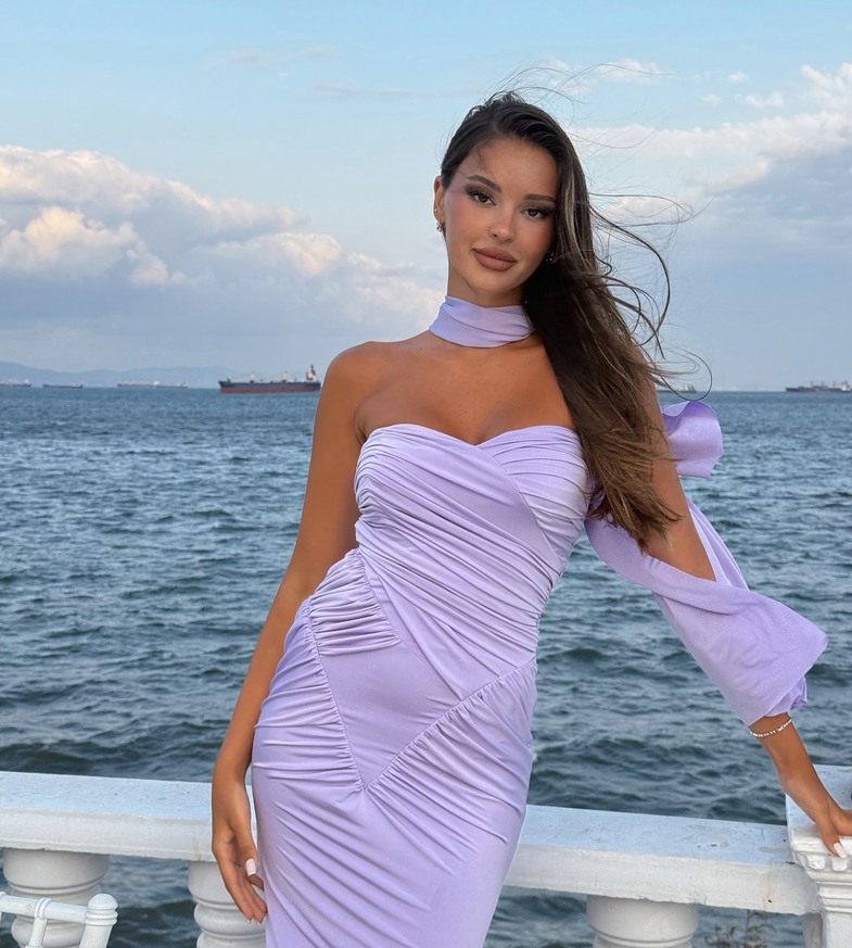 Lale Onuk Kimdir? 3 lale onuk kimdir 3