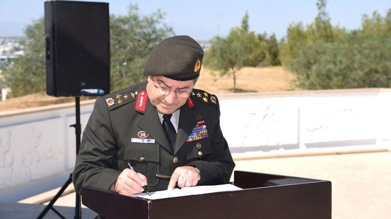 Genelkurmay Başkanı Selçuk Bayraktaroğlu Kimdir? 2 Selçuk Bayraktaroğlu