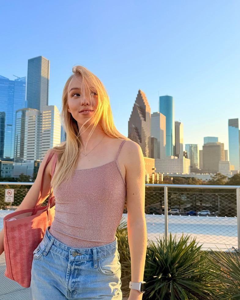 Sofia Yakushina Kimdir? 4 sophia yakushina kimdir 2