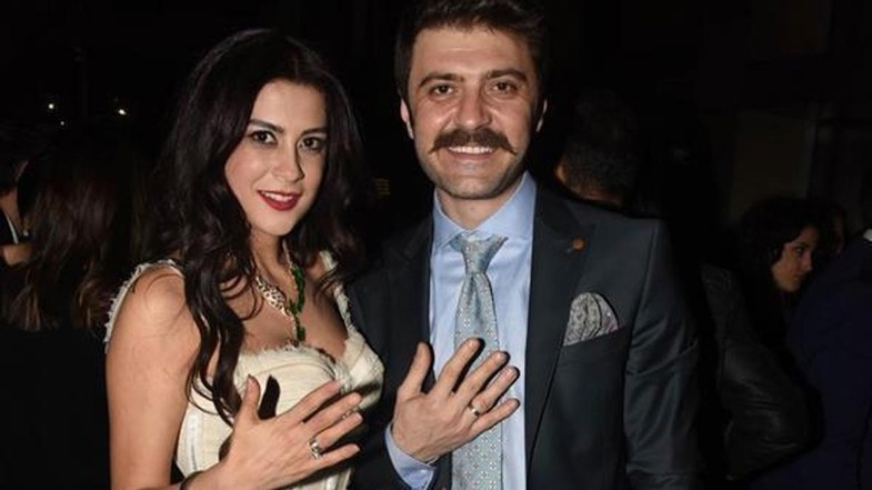 Asena Tuğal Kimdir? 3 asena tugal kimdir 2