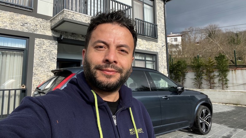 Hakkı Alkan Kimdir? 4 hakki alkan kimdir 2