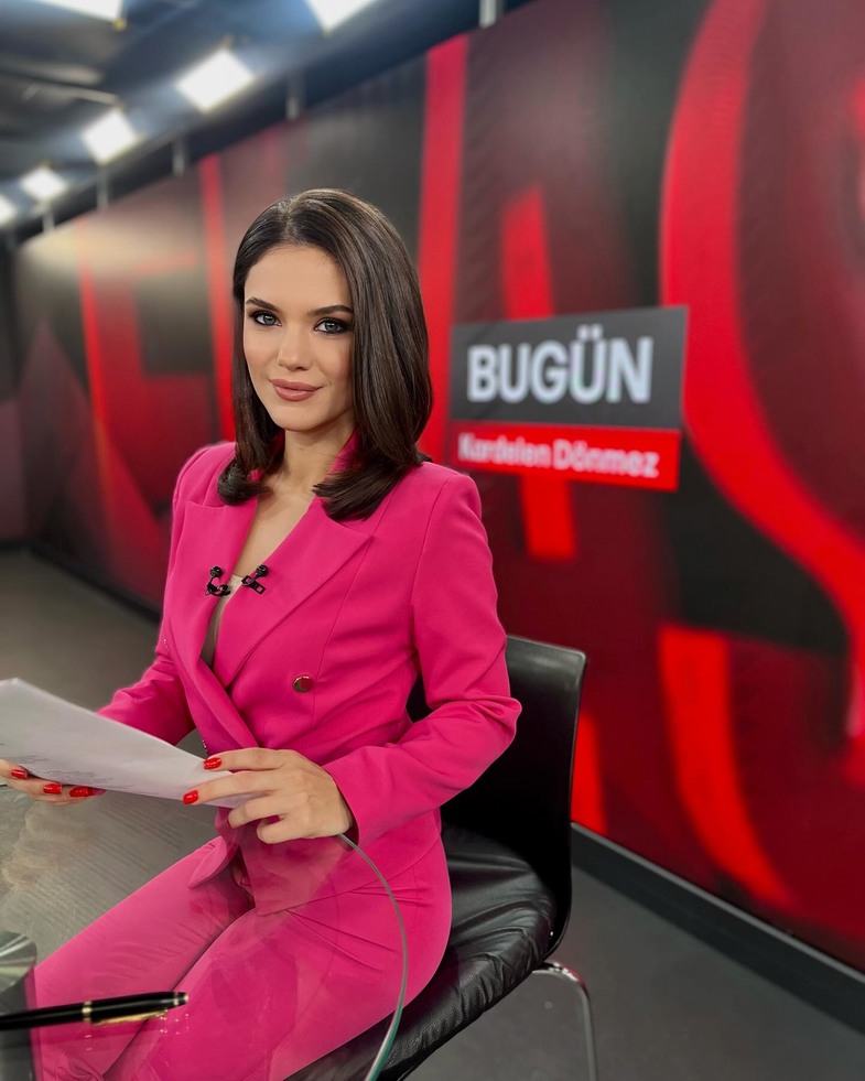 Sunucu Kardelen Dönmez Kimdir? 3 kardelen donmez kimdir 2