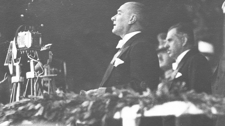 Atatürk’ün Cumhurbaşkanı Unvanıyla Yaptığı İlk Konuşması (29 Ekim 1923) 3 ataturkun cumhurbaskani unvaniyla yaptigi ilk konusmasi 3