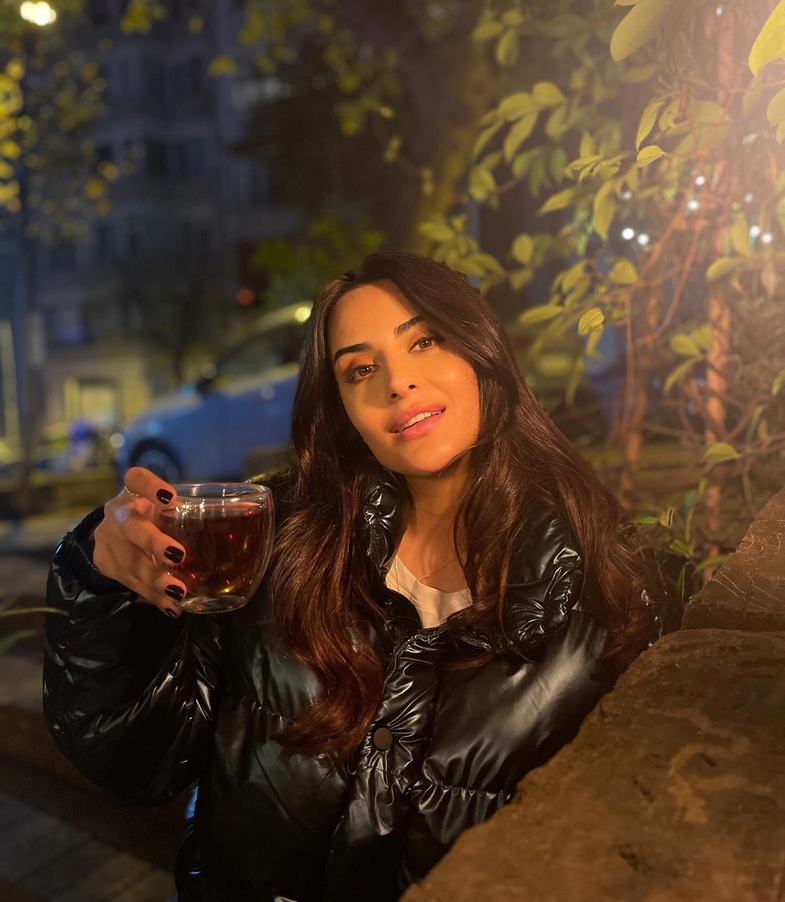 Emel Dede Kimdir? 3 emel dede kimdir 2