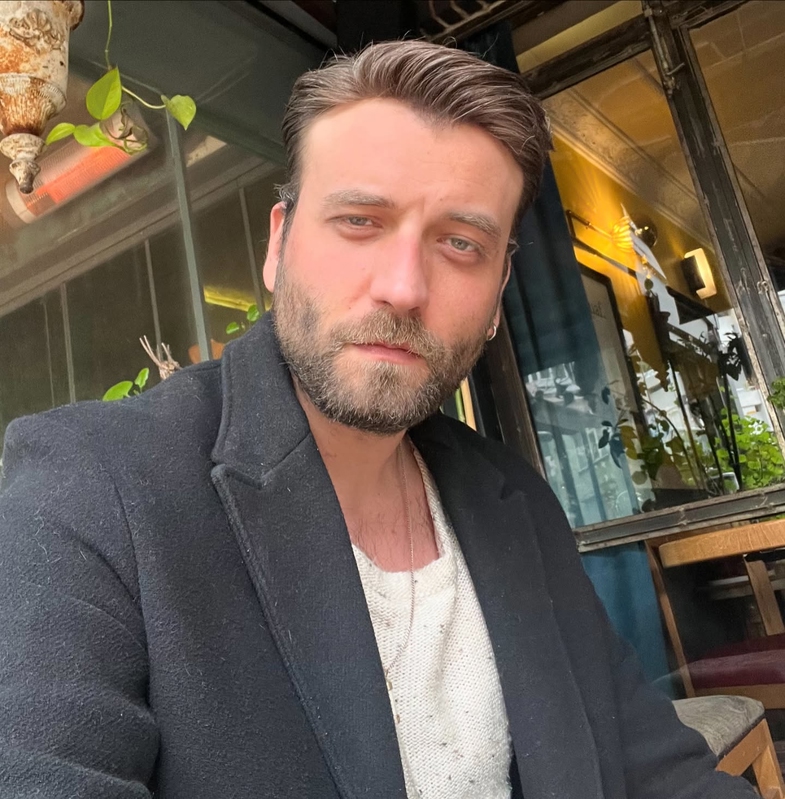 Nezir Çınarlı Kimdir? 2 Nezir Çınarlı