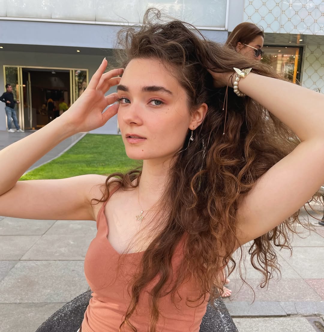 Sibel Kasapoğlu Kimdir? 4 sibel kasapoglu kimdir3