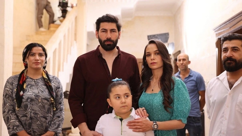 Zerhun Dizi Konusu ve Oyuncuları 3 zerhun dizisi 3