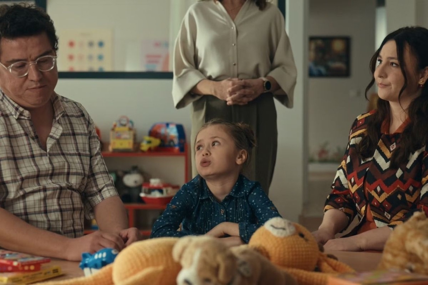 Mutluyuz Mu? Film Konusu ve Oyuncuları 4 mutluyuz mu filmi 3