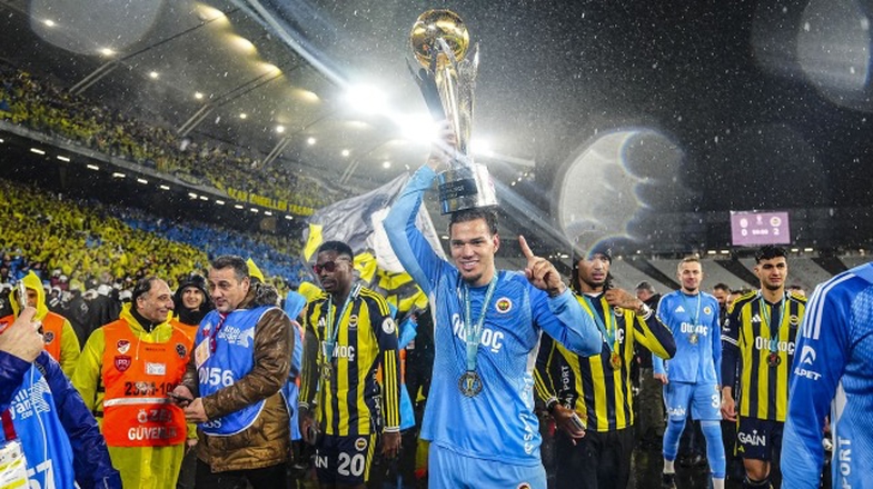 TFF Süper Kupa Kazananları ve Maç Sonuçları (1966-2025) 4 tff super kupa 3