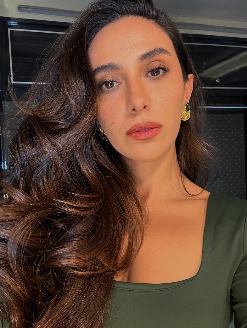Ebru Aytemur Kimdir? 2 Ebru Aytemur