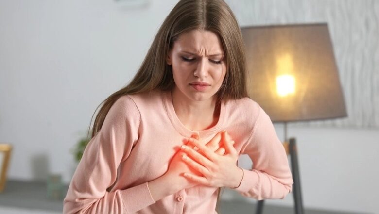 Ani Kalp Krizi Neden Olur? Kalp Krizi Geçirmeden Önce Anlaşılabilir Mi? 1 ani kalp krizi 1