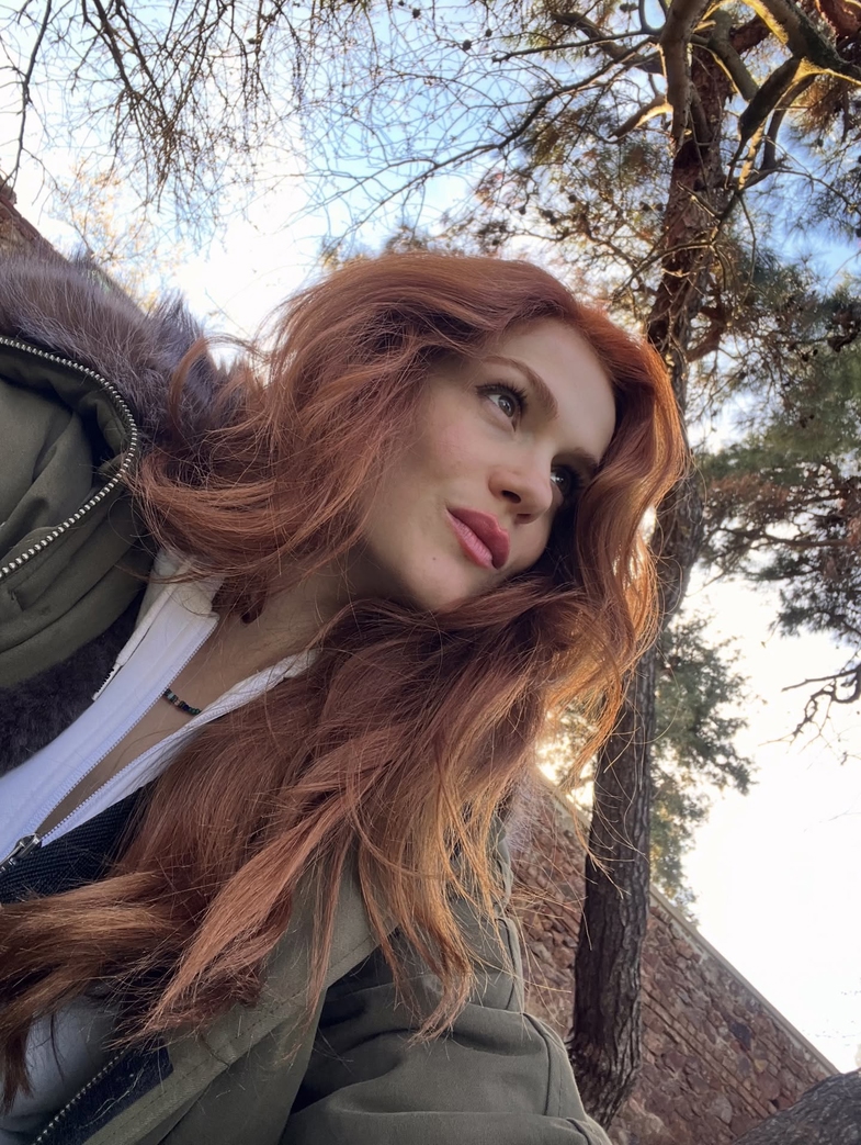 Burcu Cavrar Kimdir? 7 burcu cavrar kimdir 3