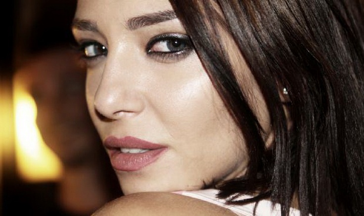 Duygu Çetinkaya Kimdir? 4 Duygu Çetinkaya Kimdir