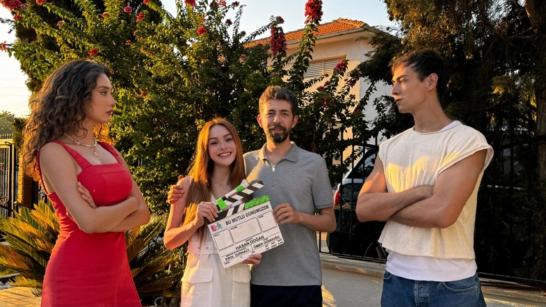 Bu Mutlu Günümüzde Film Konusu ve Oyuncuları 4 bu mutlu gunumuzde filmi 4