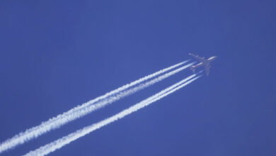 Savaş Başladı, Yağmurlar Arttı İddiası: Chemtrail (Yağmur Engelleyen Uçaklar) Teorisi Nedir? Gerçeklik Payı Var mı? 60 chemtrail nedir 3