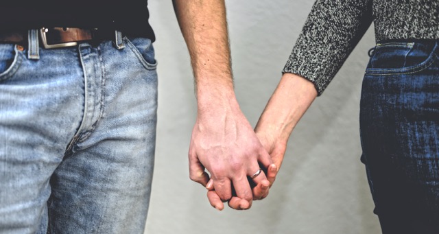 Erkeklerin Kadınlarda Gizlice Dikkat Ettiği 10 Şey (Söylemezler Ama Fark Ederler) 4 erkeklerin kadinlarda gizlice dikkat ettigi 10 sey3