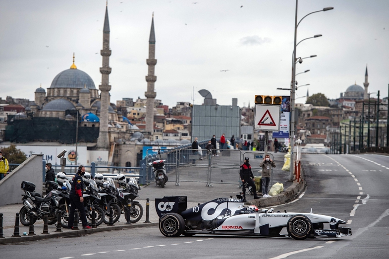 2027 F1 Takvimi ile İstanbul Park Geri Dönüyor: Türkiye Grand Prix Heyecanı Yeniden Başlıyor! 2 F1 Takvimi