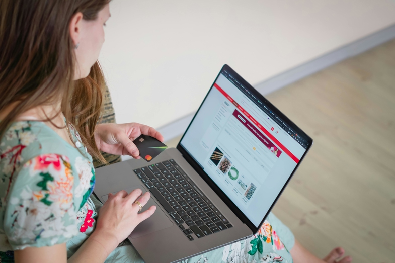 Stok Tutmadan E-Ticaret Yapmanın En Kolay Yolu: Print on Demand (POD) Nedir? (2026 Rehberi) 4 print on demand nedir 4