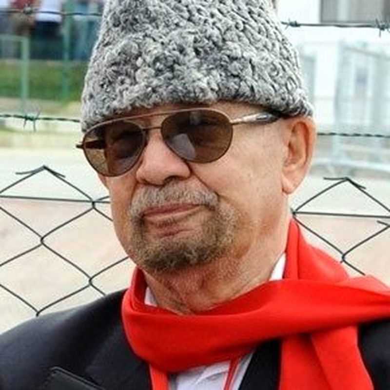 Yalçın Küçük Kimdir? 3 yalcin kucuk kimdir 6