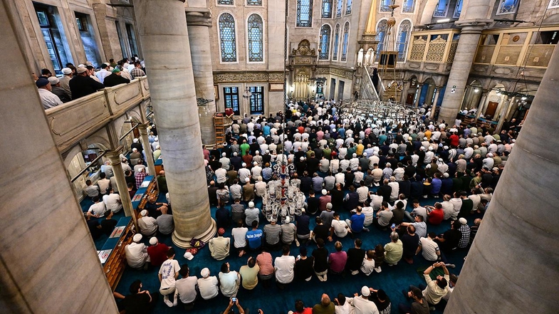 2026 Kurban Bayramı Namaz Saatleri (Yurt İçi ve Yurt Dışı) 2 2026 Kurban Bayramı Namaz Saatleri