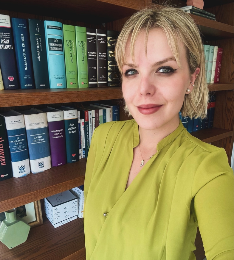 Gamze Pamuk Kimdir? 2 Gamze Pamuk
