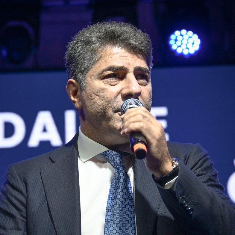 Hakan Safi Kimdir? 2 Hakan Safi