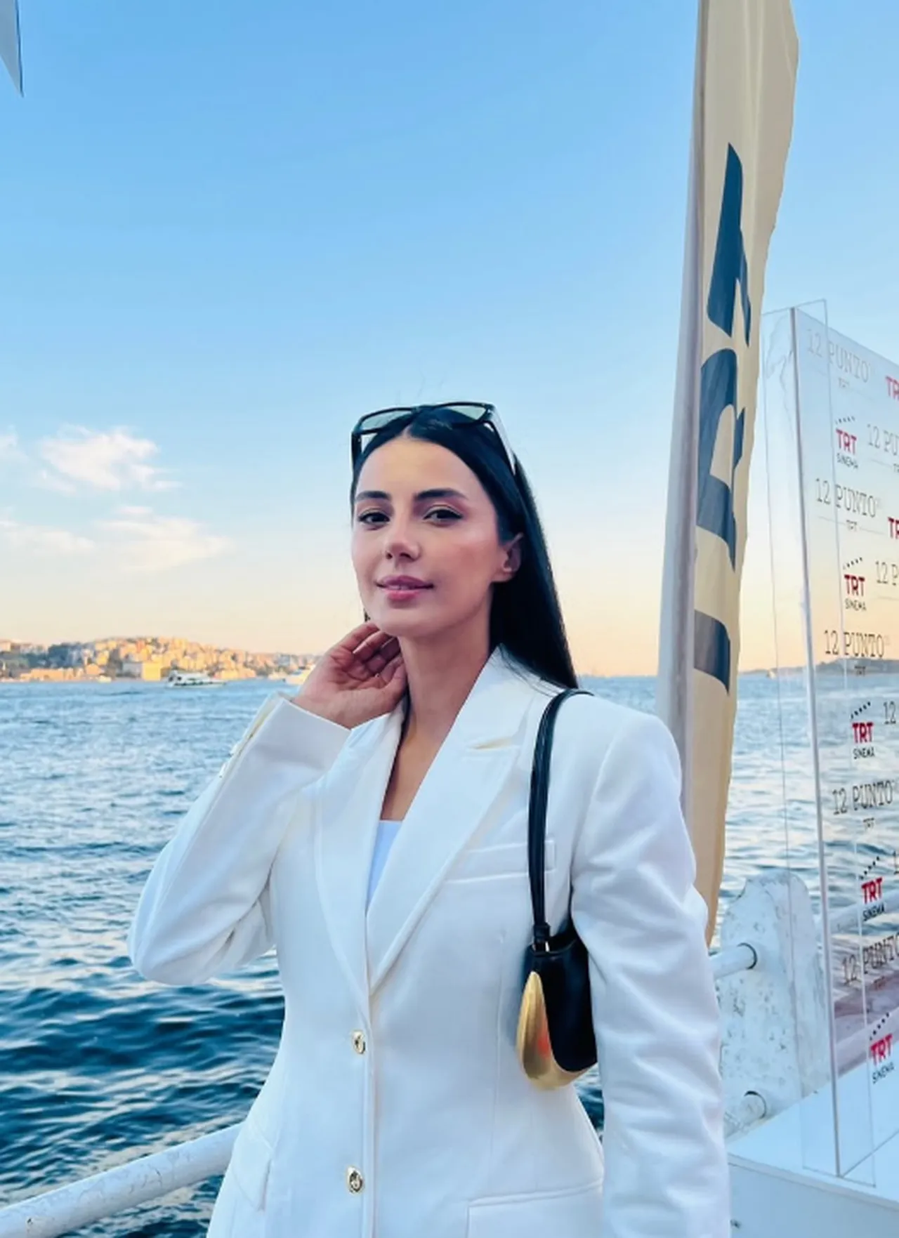 Merve Üçer Kimdir? 3 merve üçer kimdir