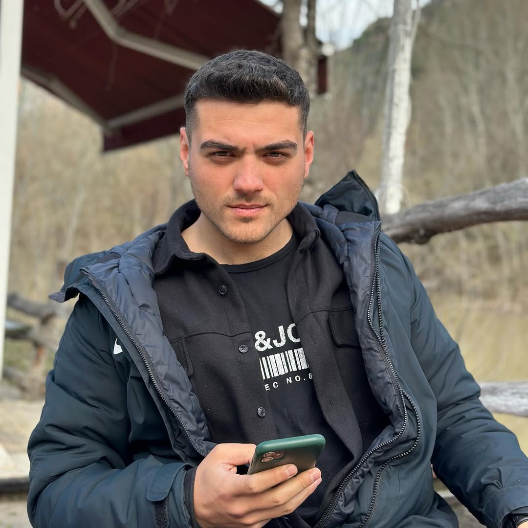 Mete Aktemur Kimdir? 5 mete aktemur kimdir8