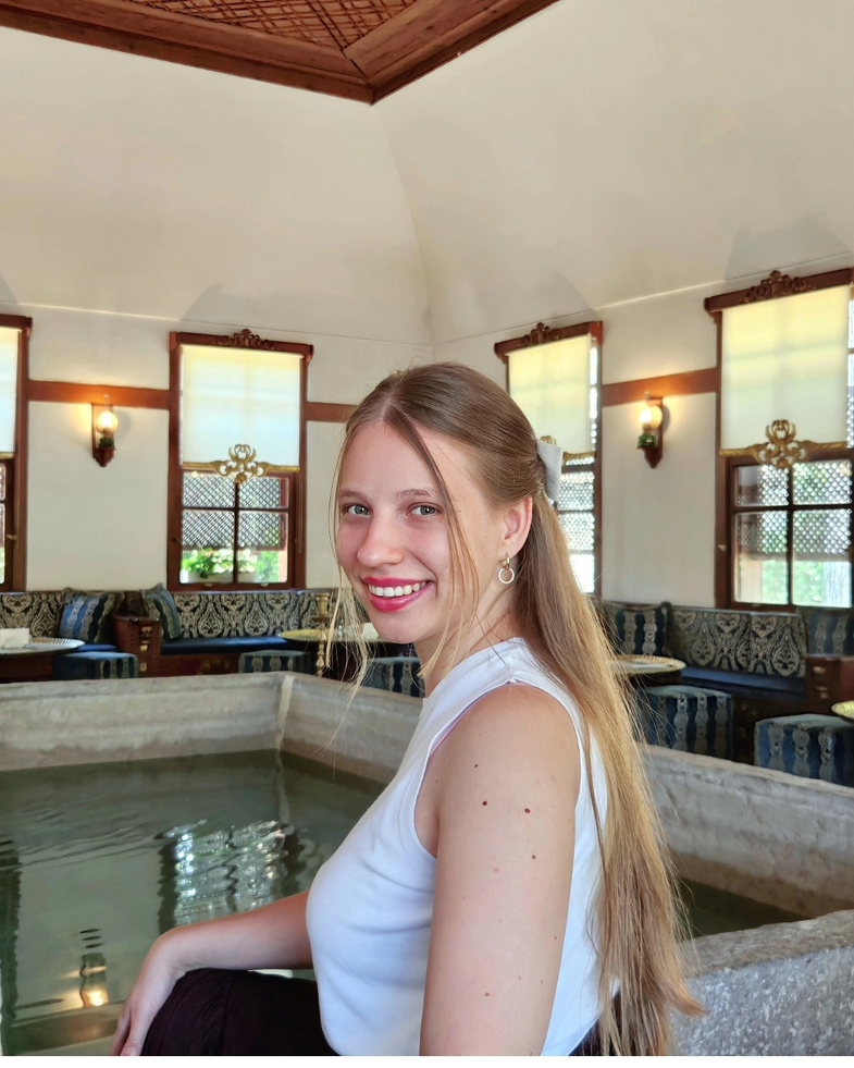 Dilara Mücaviroğlu Kimdir? 6 dilara mucaviroglu kimdir 1
