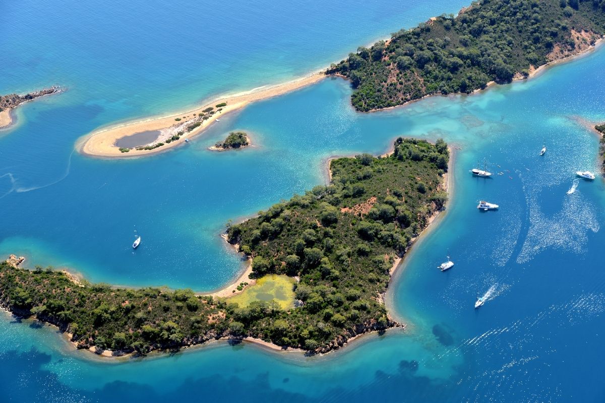 Göcek Tekne Turları: Gizli Koylar ve Kiralama Rehberi 2 gocek tekne turlari 2