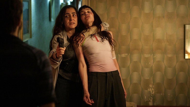 İsimsiz Kadın Film Konusu ve Oyuncuları (16+) 3 isimsiz kadin filmi 4