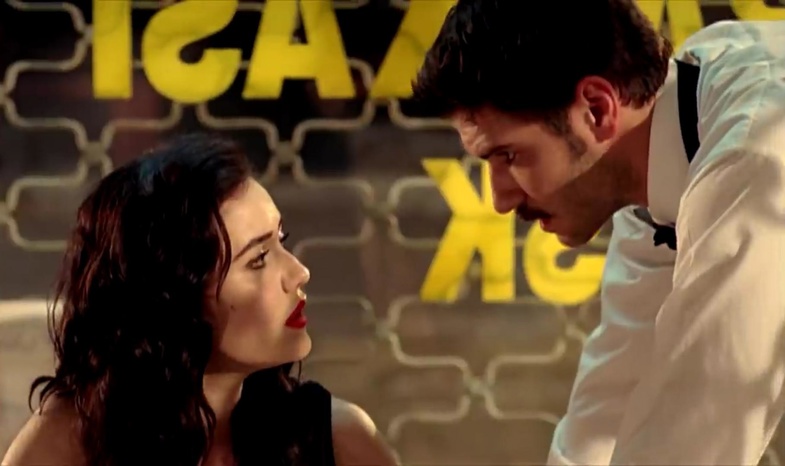 Aşk Tutulması Film Konusu ve Oyuncuları 3 Aşk Tutulması Film Konusu