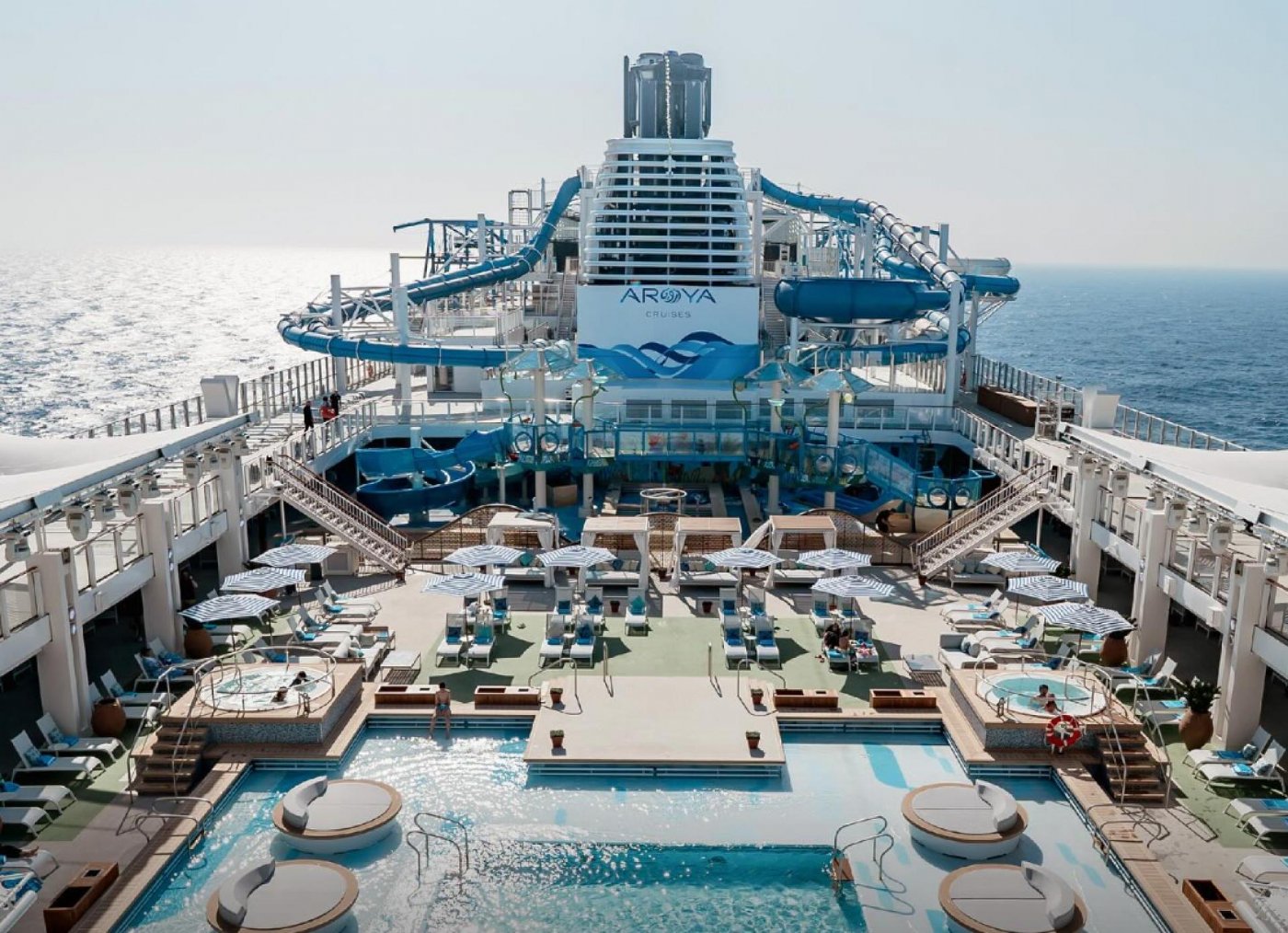 Denizin Ortasında Koca Bir Şehir! Cruise Gemileri Hakkında Duyunca Çok Şaşıracağınız 10 Gerçek 2 cruise gemileri hakkinda 10 gercek7