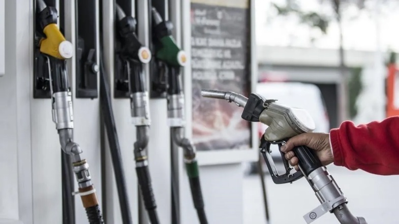 Akaryakıtta Eşel Mobil Sistemi Nedir, Cebimizi ve Pompaya Yansıyan Fiyatları Nasıl Etkiler? 2 Eşel Mobil Sistemi