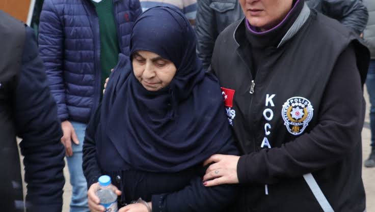 Türkiye'yi Günlerce Ekrana Kilitleyen Palu Ailesi Olayıyla İlgili Duyunca Şaşıracağınız 10 Gerçek 8 palu ailesi olayiyla ilgili duyunca sasiracaginiz 10 gercek7