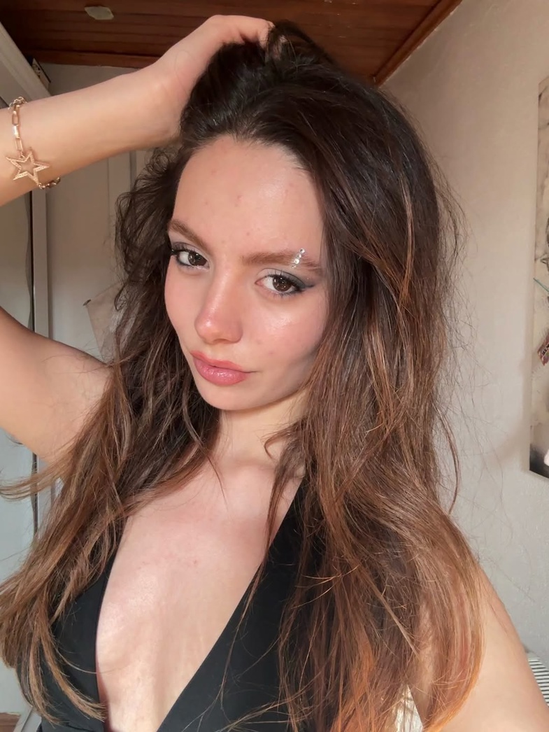 Tuana Naz Tiryaki Kimdir? 2 Tuana Naz Tiryaki