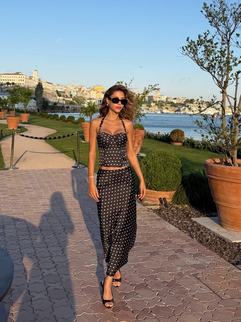 Mira Atagül Kimdir? 5 mira atagul kimdir 2