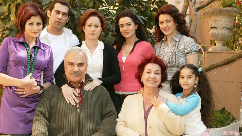 Yıllar Geçse de İzlenmeye Devam Eden 10 Eski Türk Dizisi 7 izlenmeye devam eden 10 eski turk dizisi6