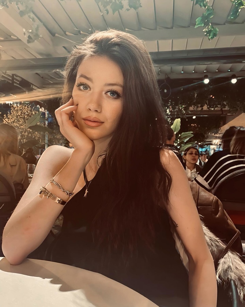 Larissa Lara Türközer Kimdir? 2 Larissa Lara Türközer