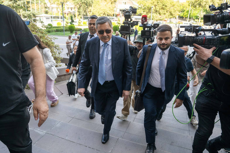 Melih Gökçek Kimdir? 10 melih gokcek kimdir 4