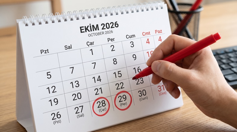 28 Ekim Yarım Gün Mü? Hastaneler, Bankalar, Okullar ve Kargolar Kaçta Kapanıyor? (2026) 2 28 Ekim Yarım Gün Mü