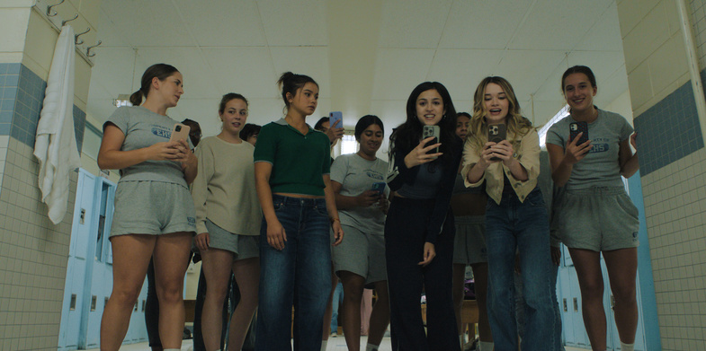 Carrie Dizi Konusu ve Oyuncuları 3 Carrie