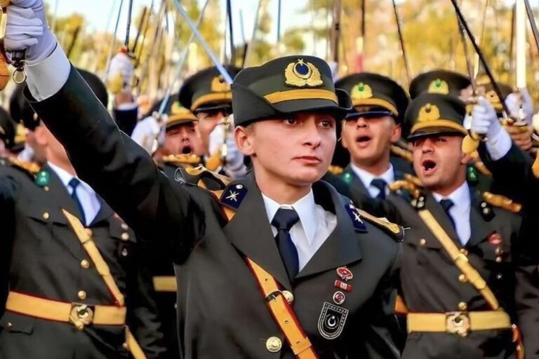 MaksatBilgi.Com 80 ebru eroglu kimdir 5