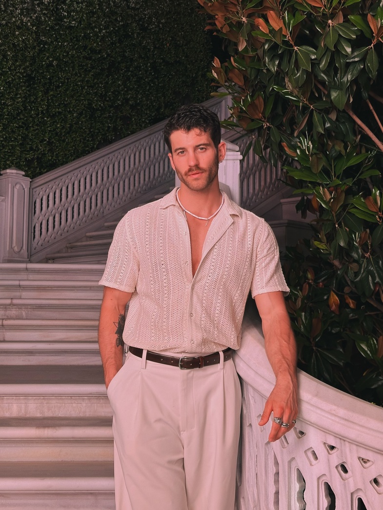 Erdem Adilce Kimdir? 2 Erdem Adilce