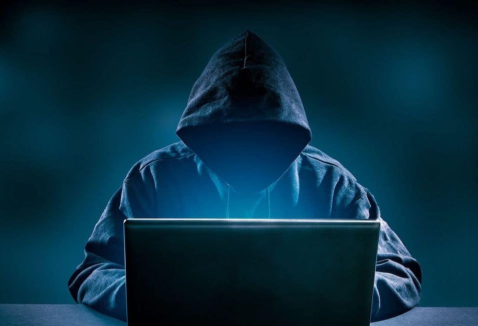 İnternetten Para Kazanma Vaadiyle İnsanlar Nasıl Dolandırılıyor? En Sık Kullanılan 10 Yöntem 10 internetten para kazanma vaadiyle insanlar nasil dolandiriliyor2